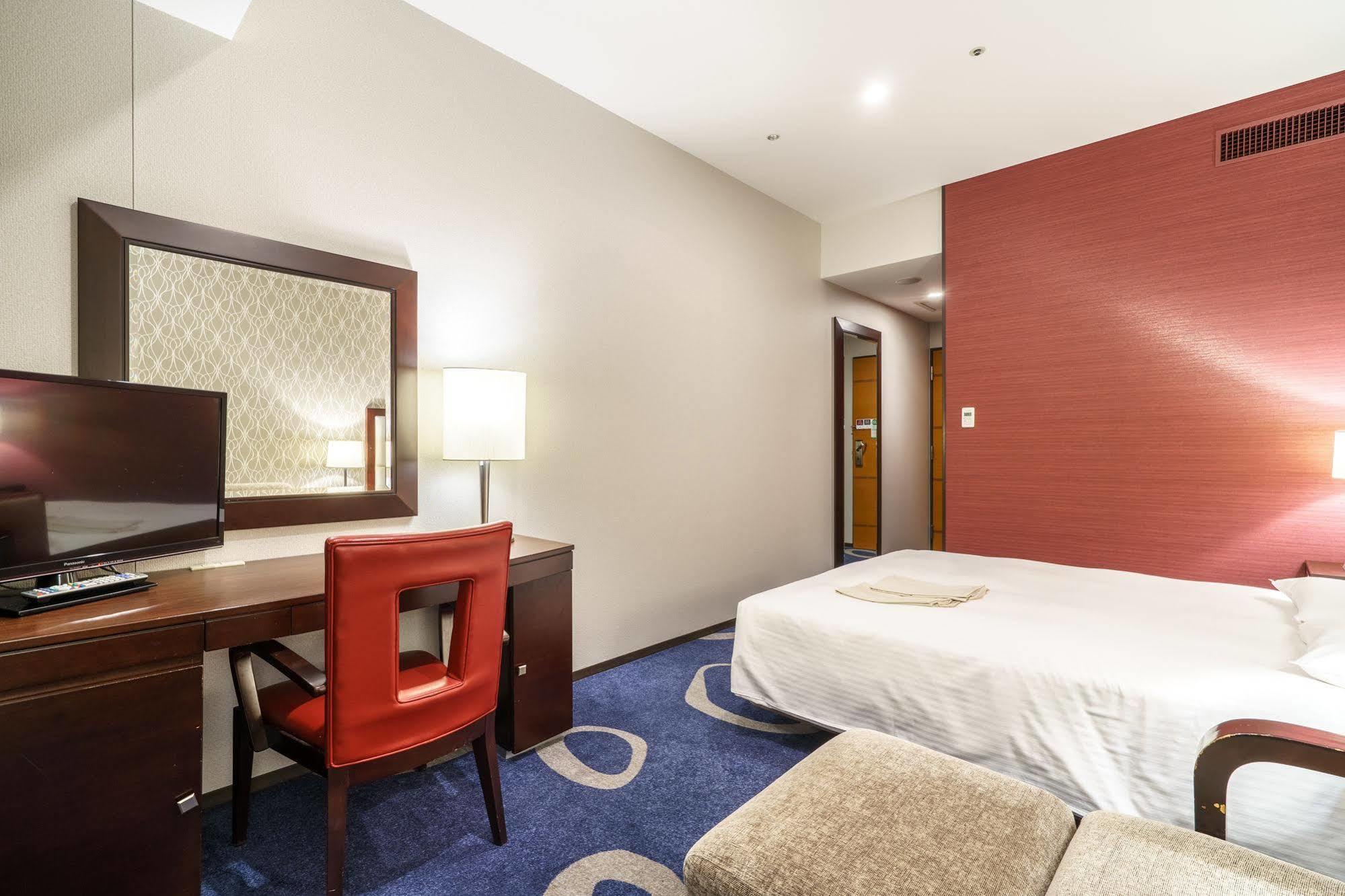 Sotetsu Grand Fresa Shinagawa Seaside Hotel 3*